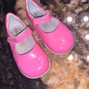 PRIMIGI pink patent leather Mary Jane’s. Toddler/baby Euro size 20 (US 5).